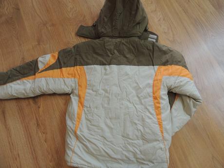Zimná športová bunda nenosená, 164