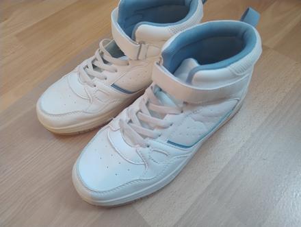 Botasky vysoké, reserved,37