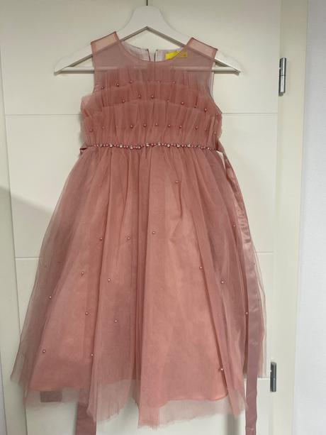 Tylove saty s perlami, 128