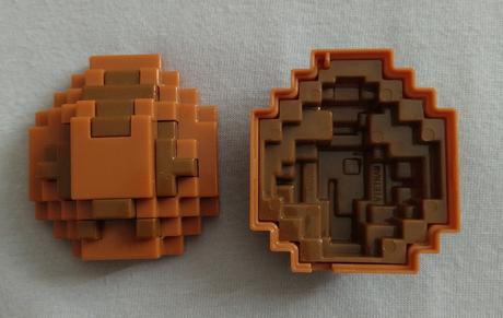 Minecraft vajíčko a figúrka,