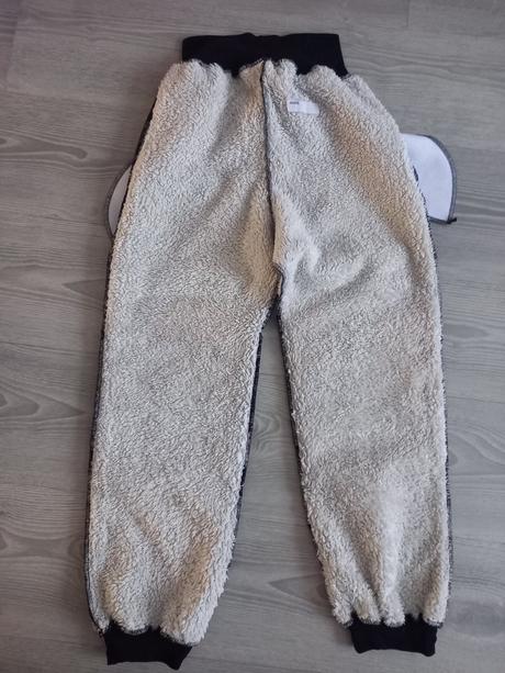 Zateplnené nepremokavé nohavice, 146