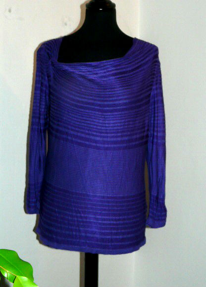 Fialovy svetrik, marks & spencer,40