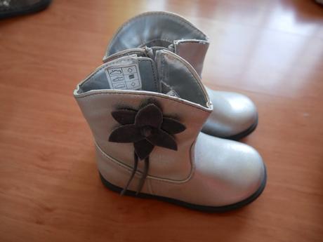 Strieborne prechodne čižmičky impidimpi, 25