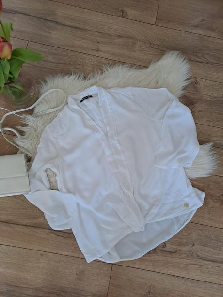 Biela blúzka, 38