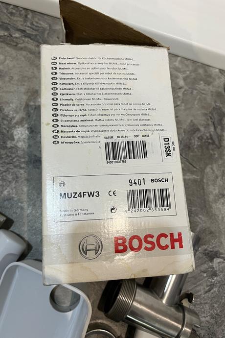 Mlynček bosch mum 2-4 na kuchynský robot, bosch
