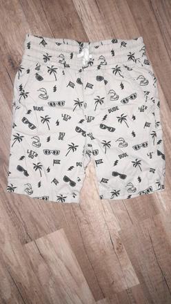 Kratasy s okuliarmi, 98