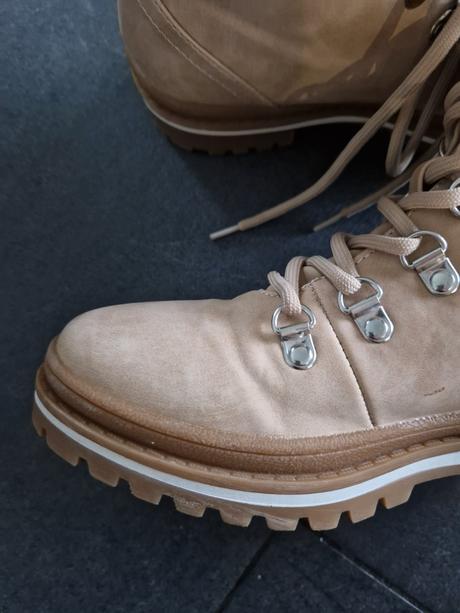 Kotníkové topánky, 38