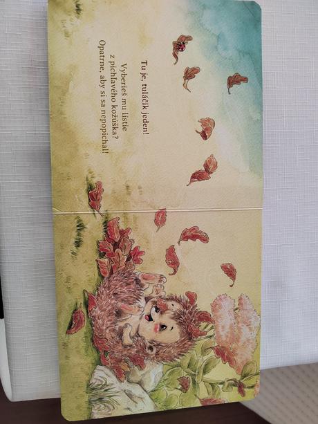 Kde je oriešok, spinkaj malý ježko,