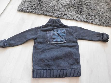 Hrubší pulover č.104, 104