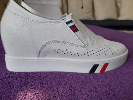 Kožené topánky cosmos comfort na kline, 40