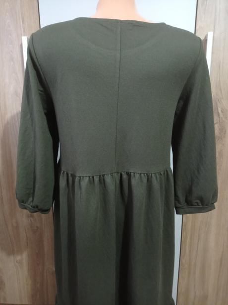 Krásne baby doll šaty, 38