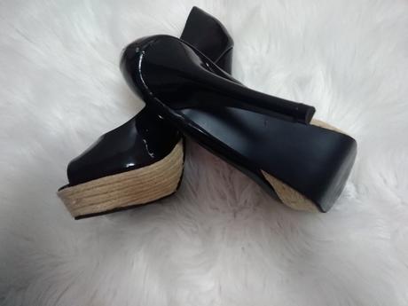 Topánky na podpätku, 39