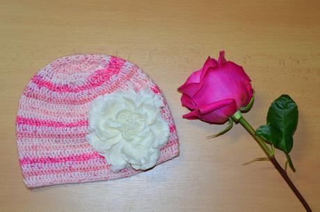 Háčkovaná čiapočka s kvetom, 50 - 158