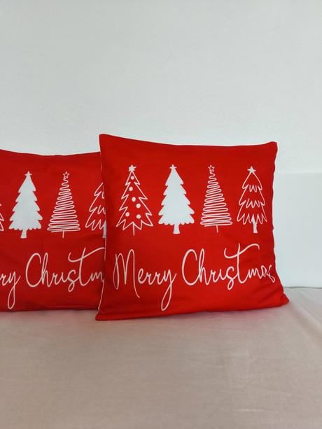 2 x vianočné obliečky na vankúše,