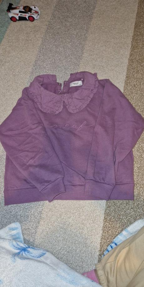 Mikinka s limcekom, reserved,164