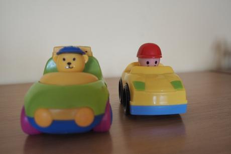 Baby plastové autíčka, 