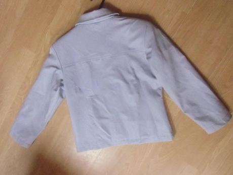 Koženková bundička, 152