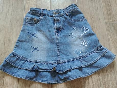 Riflová sukňa, 146