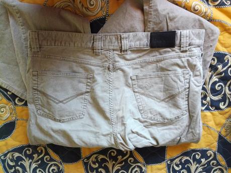 Mencestrove nohavice, 40