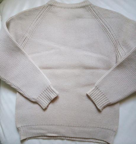 Vlnený pulóver, s