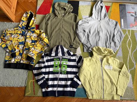 Chlapčenské mikiny, 146