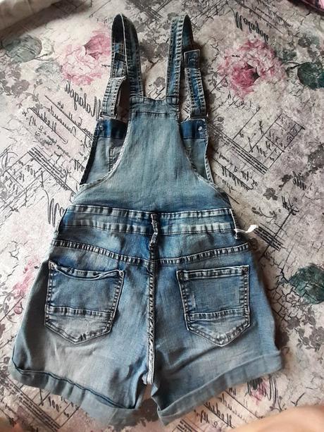 Rifľové kraťasy, 28