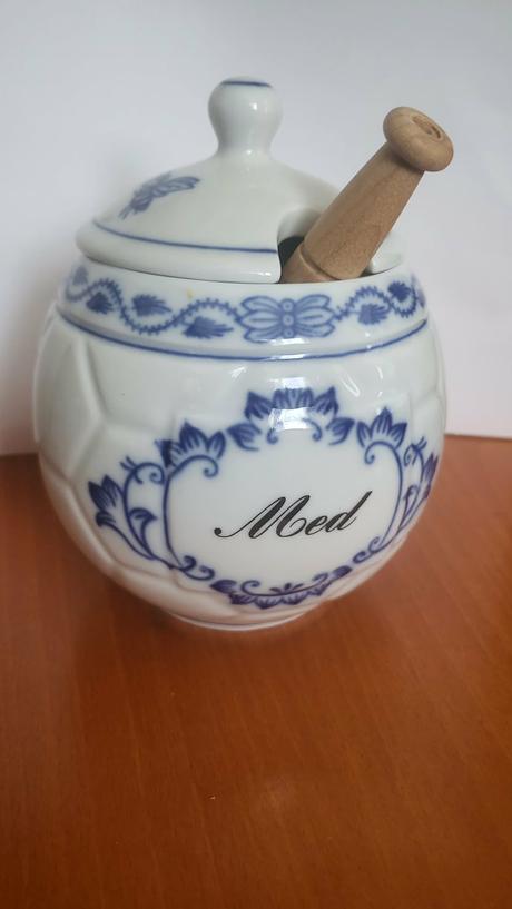 Cibulák - hrnček na medík, 