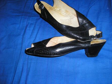 Kožené sandále 629, 38