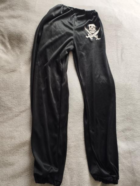 Čierne pirátske na karneval 6-8 r., 