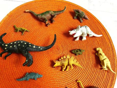 Dinosaurus/19 ks, 