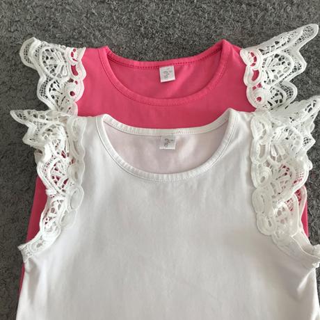 2 letné trička s čipkou v.104/110, 104