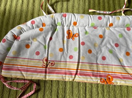 Hniezdo do detskej postieľky motýliky, šírka (cm): 35,dĺžka (cm): 170