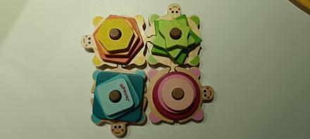 Drevená skladačka a vkladačka korytnačky, 