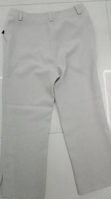 Elegantné 3/4 nohavice, 34