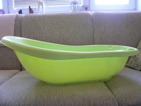 Tvarovana vanicka na kupanie, 