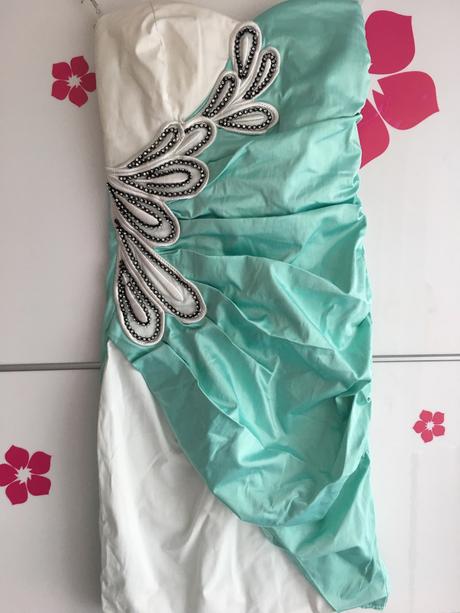 Spoločenské šaty, 36