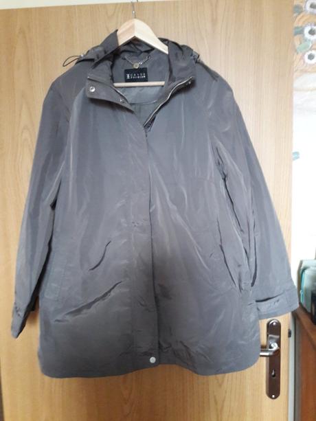 Dámska bunda nepremokavá, c&a,50