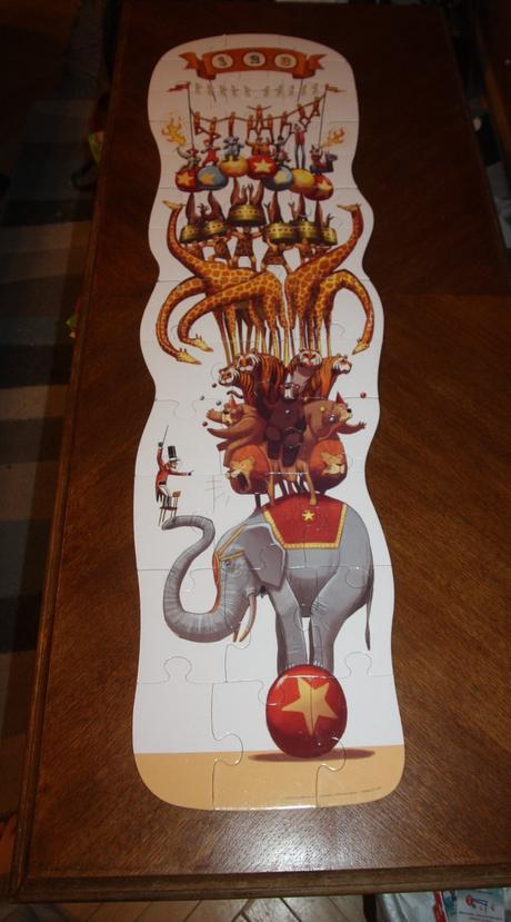 Maxi puzzle cirkus 39 - 122 cm, 