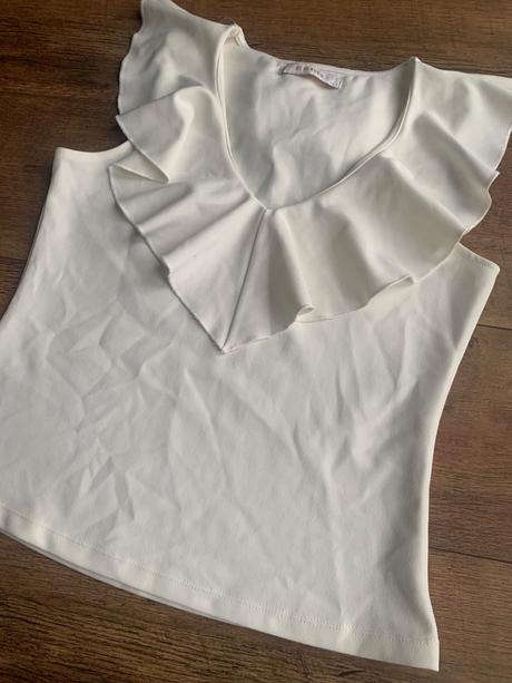 Top biely, reserved,m