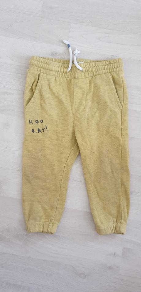 Tepláky č.80, reserved,80