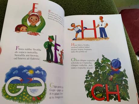 Knižka veselí prváci,