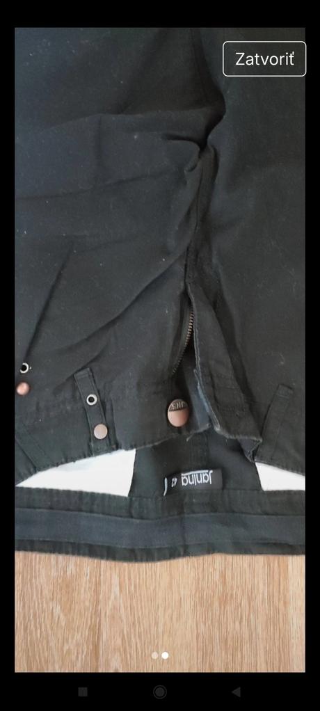 Čierne 3/4 nohavice, l