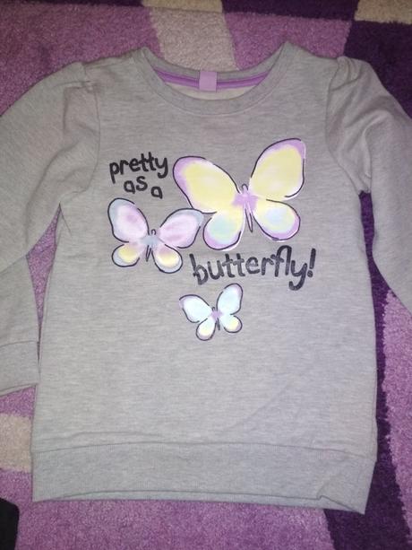 Mikina s motýlikmi, takko,116