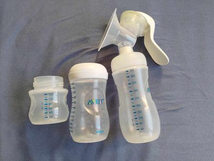 Ručná odsávačka philips avent plus fľaše,
