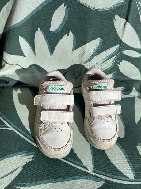 Botasky, adidas,24