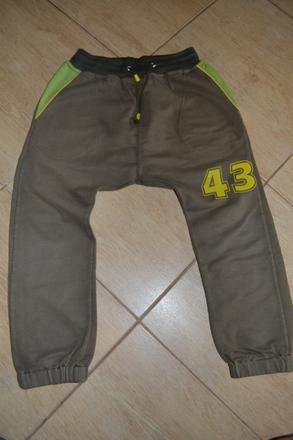 Teplaky c.116 s nizkym sedom, 116