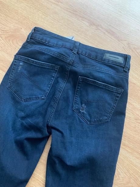 Rifle clockhouse, clockhouse,34