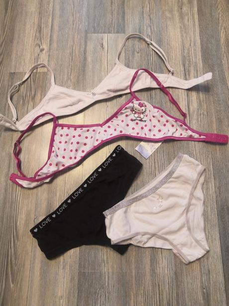 Podprsenky detské, hello kitty,60aa