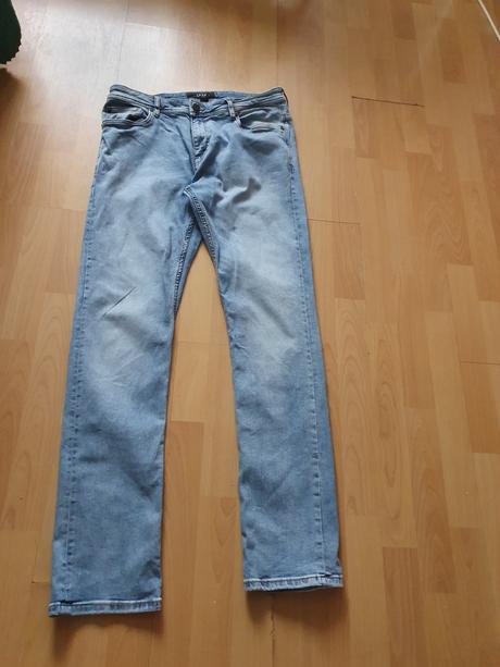 Predám pánske rifle veľ. 33, 34