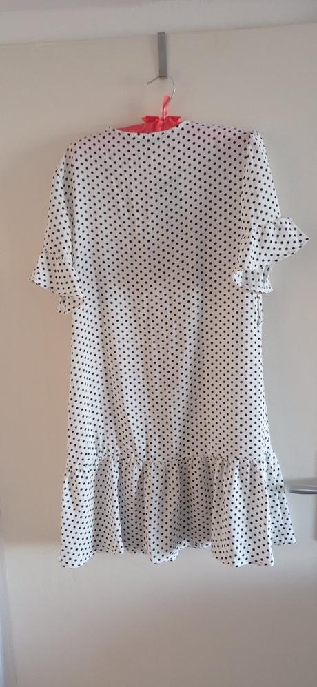 Ľahké letné šaty, m